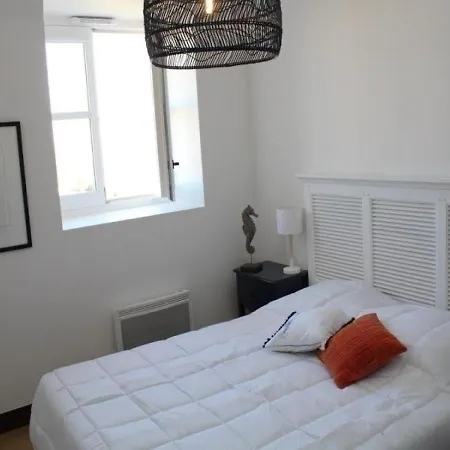 Quai Aux Vivres 23 Apartment